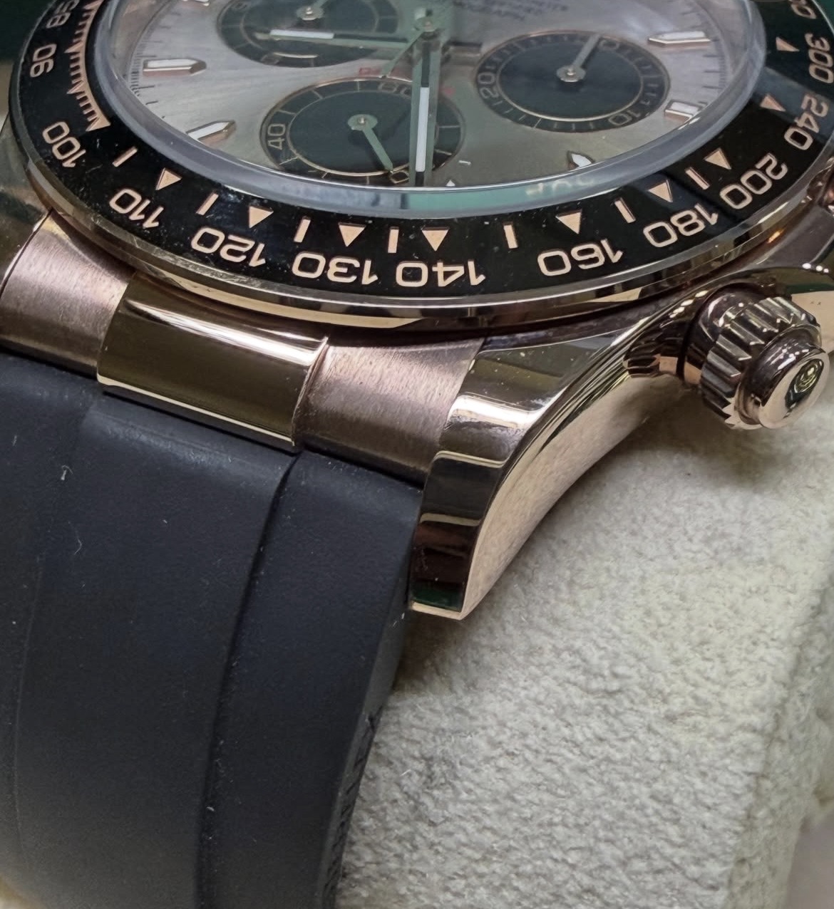 Rolex Rolex Daytona · 126515LN Or rose Cadran sundust · Bracelet Oysterflex · Full set · État neuf