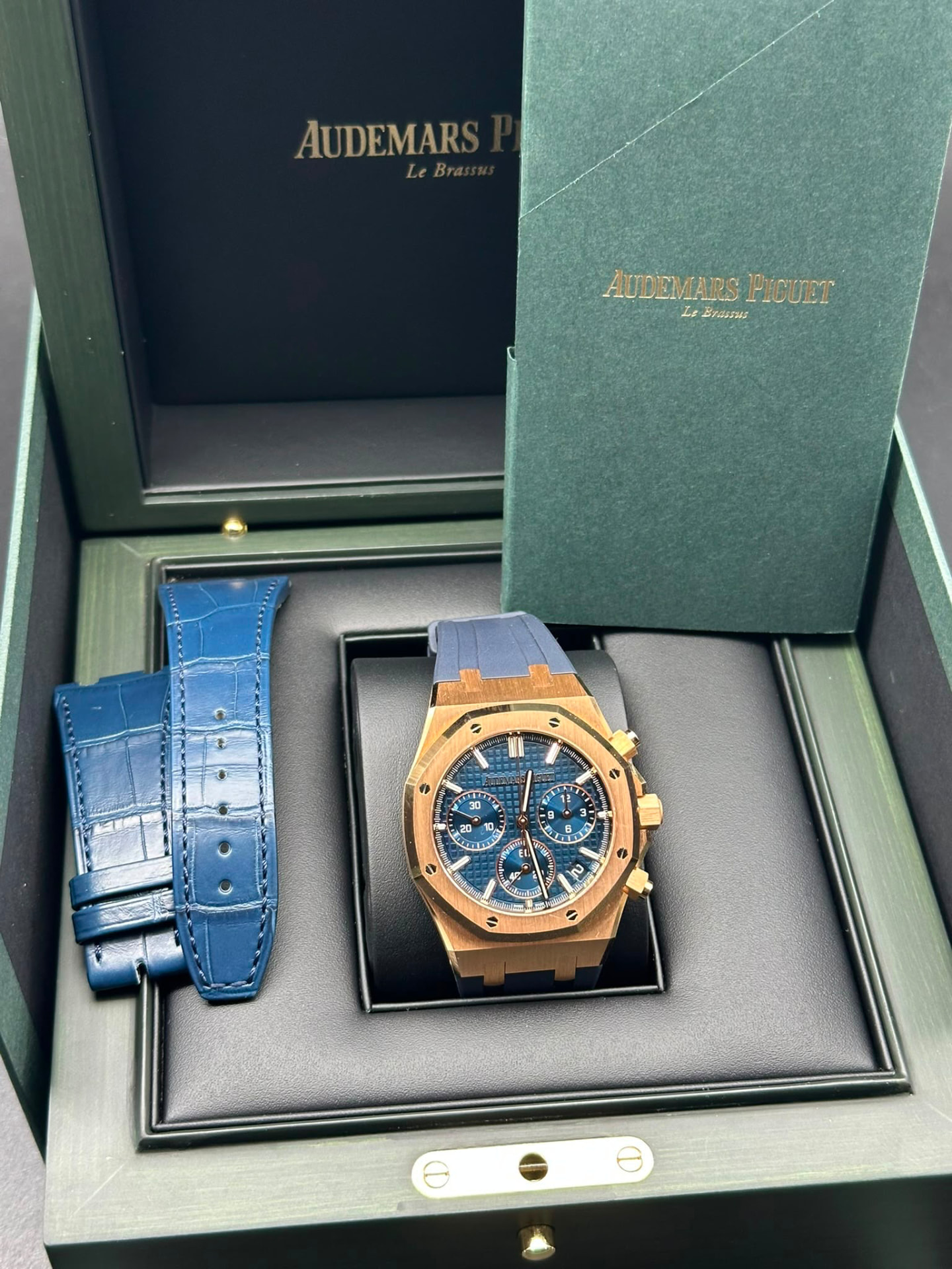 Audemars Piguet Royal Oak Chronographe 26240or 50th Anniversary