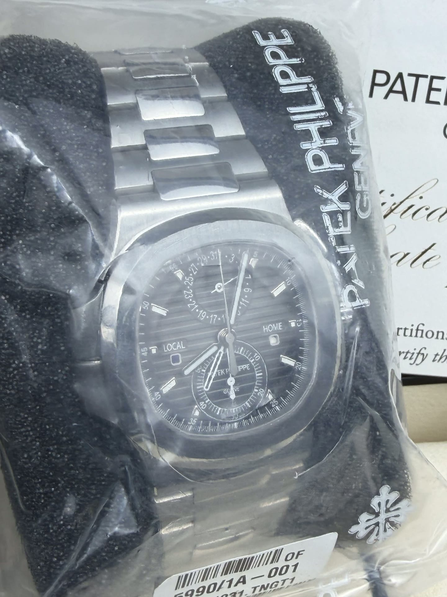 Patek Philippe Nautilus 5990/1A-001
