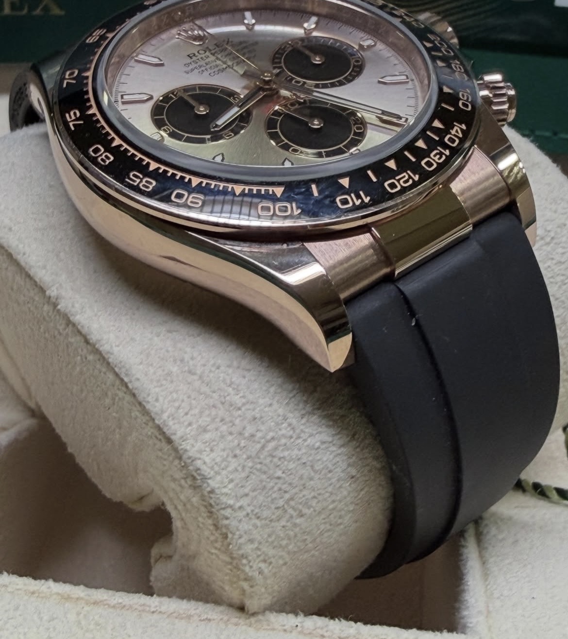 Rolex Rolex Daytona · 126515LN Or rose Cadran sundust · Bracelet Oysterflex · Full set · État neuf