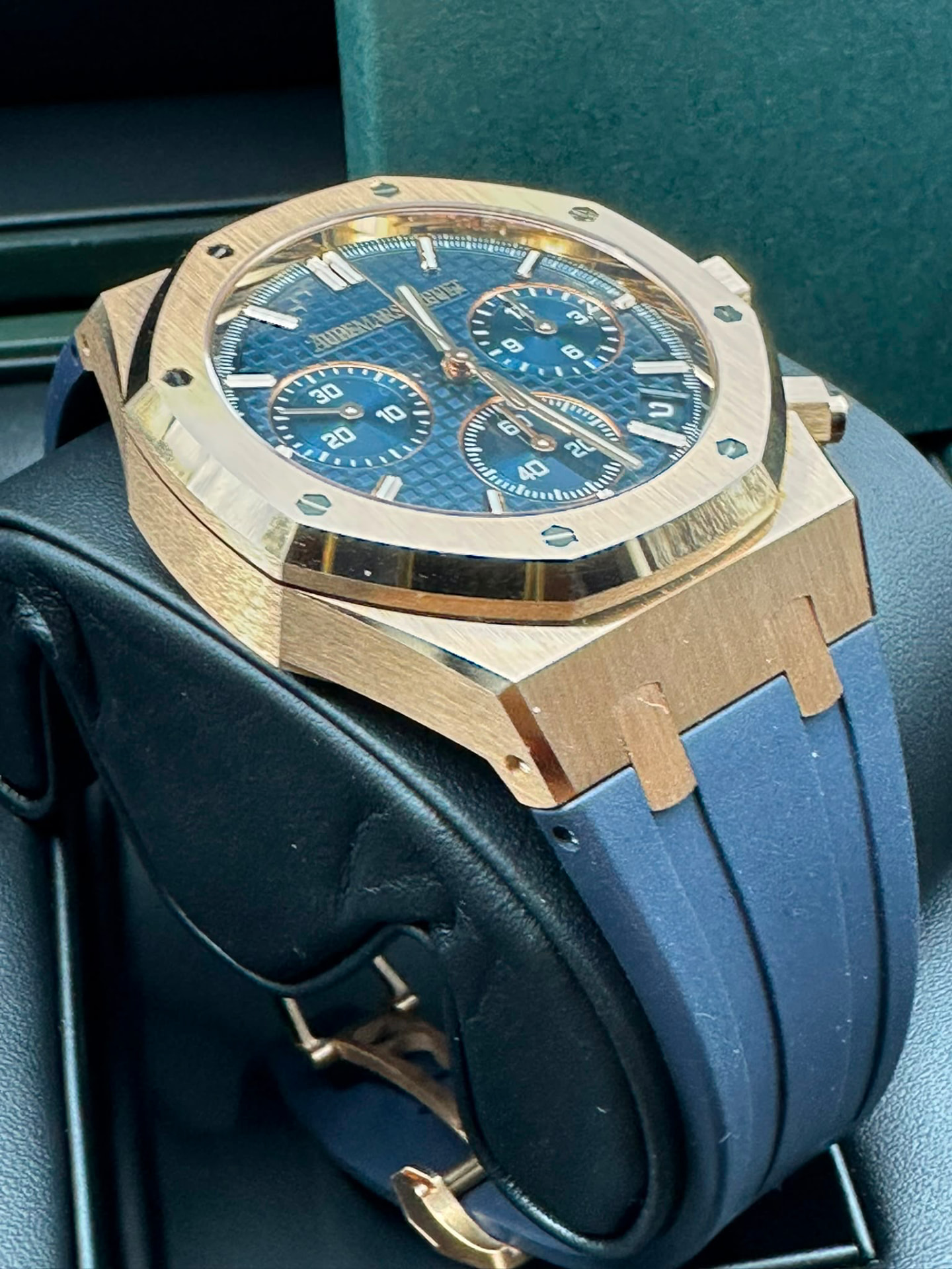 Audemars Piguet Royal Oak Chronographe 26240or 50th Anniversary